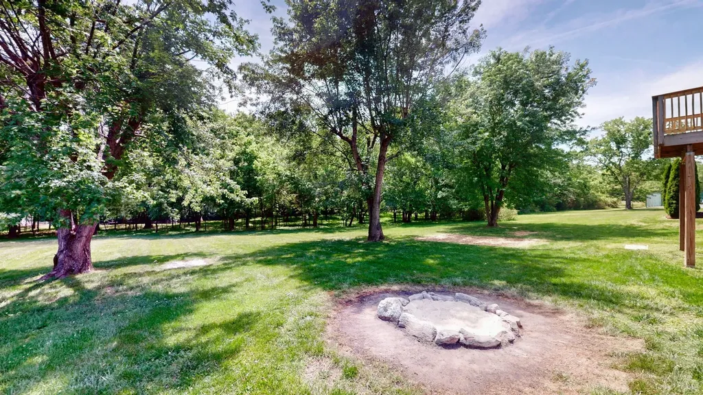 1909 Pointe Barton Drive Lebanon TN 37087