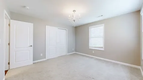 1909 Pointe Barton Drive Lebanon TN 37087