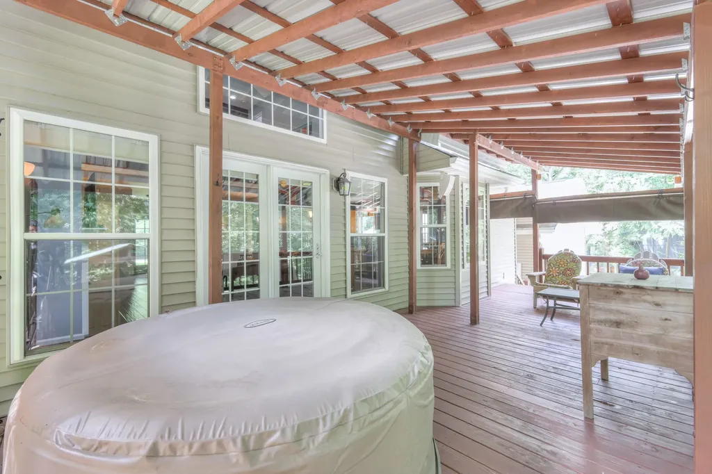 858 Matthew Court Kingston Springs TN 37082