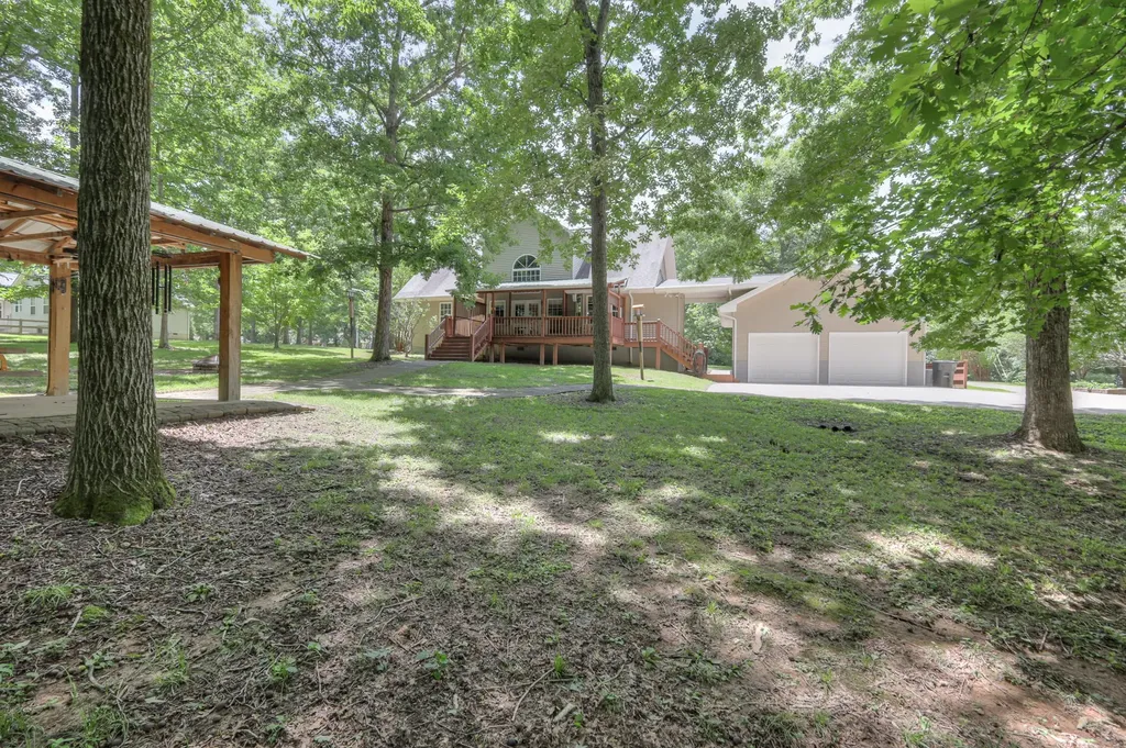 858 Matthew Court Kingston Springs TN 37082