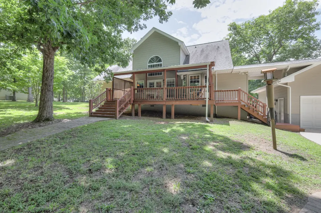 858 Matthew Court Kingston Springs TN 37082