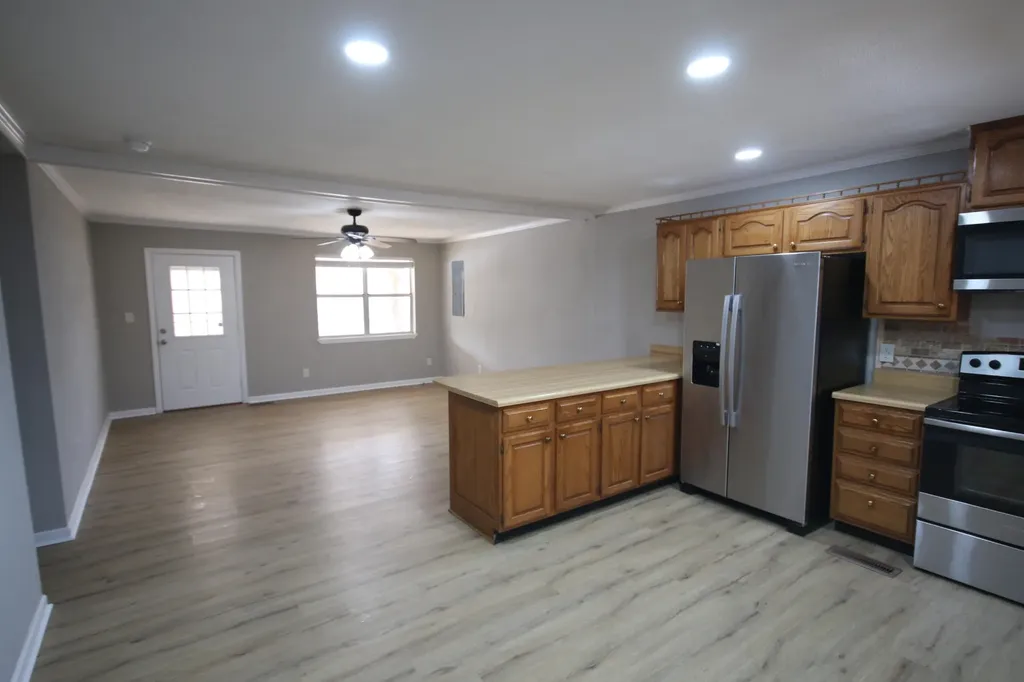 580 County Road 461 Englewood TN 37329
