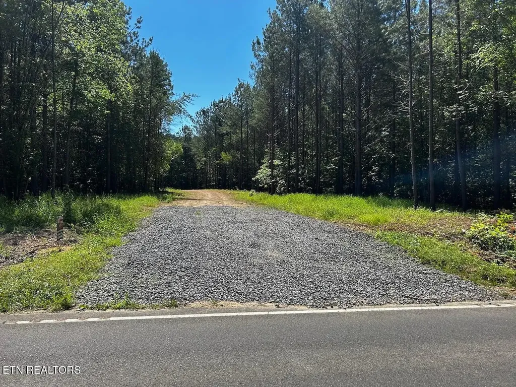 34 State Highway 304 Ten Mile TN 37880