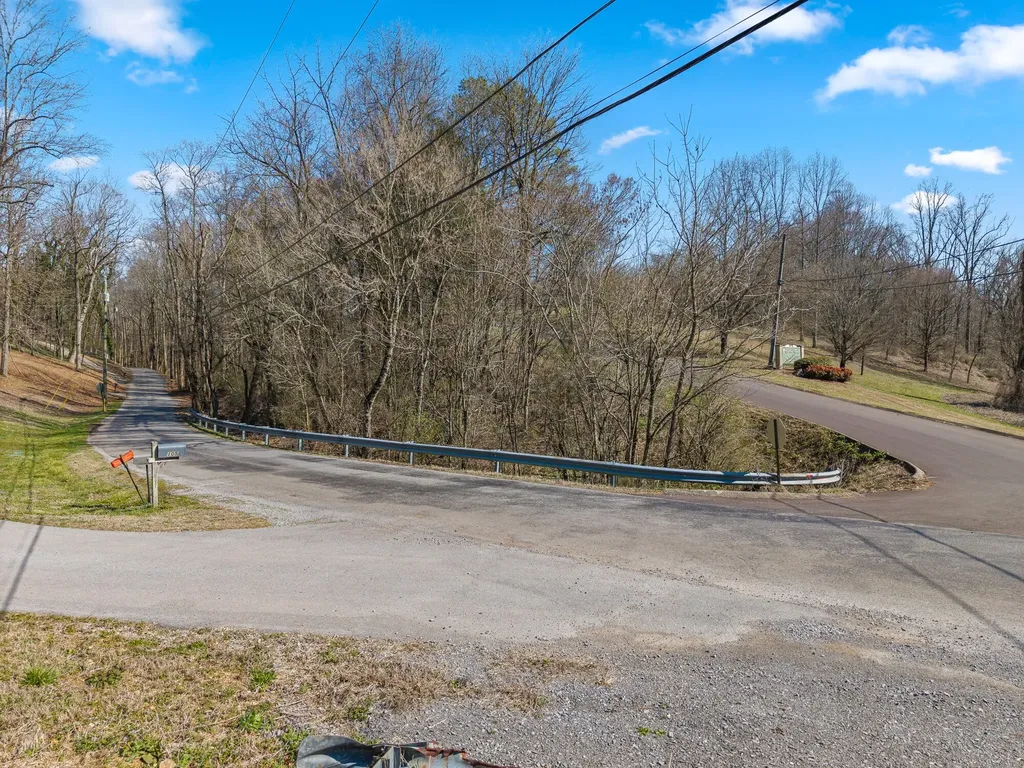 12 County Road 321 Niota TN 37826