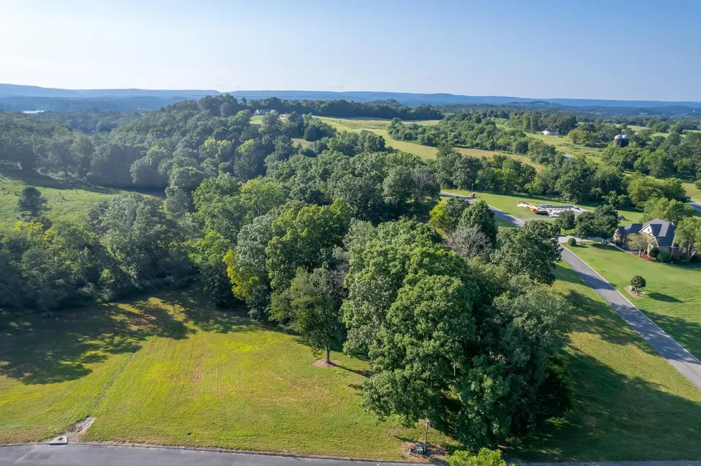 37 Bear Creek Road Birchwood TN 37308