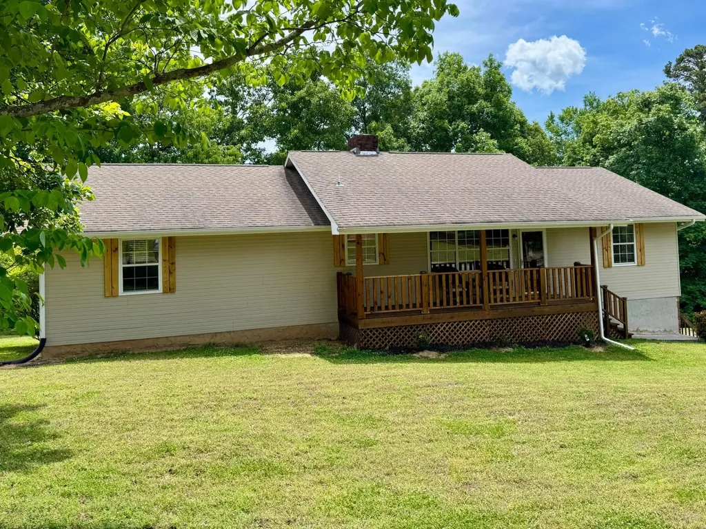 9814 Lakeside Road Harrison TN 37341