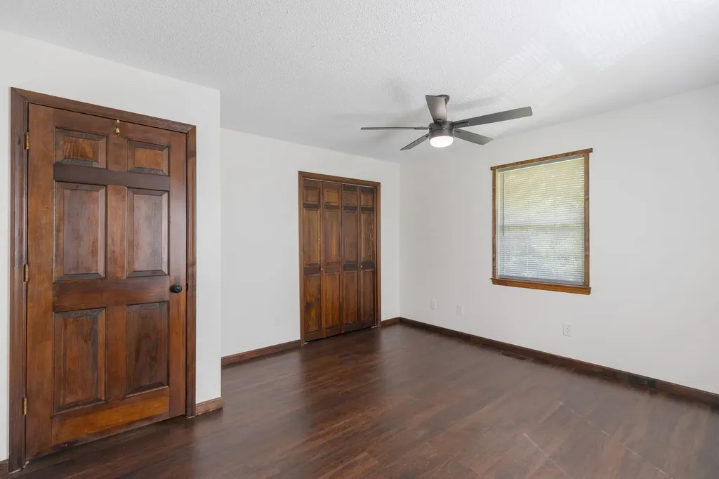 9814 Lakeside Road Harrison TN 37341