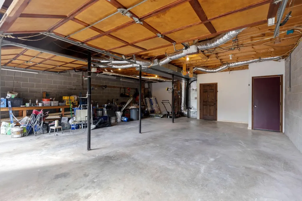 9814 Lakeside Road Harrison TN 37341