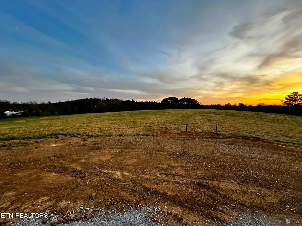 3 Lamontville Road Decatur TN 37322