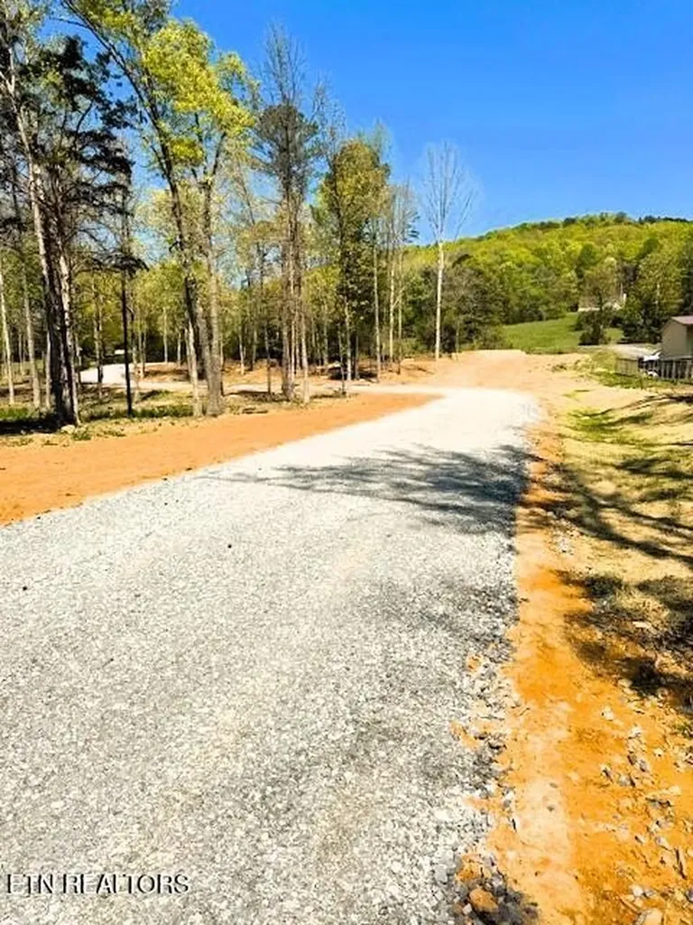 3 Lamontville Road Decatur TN 37322