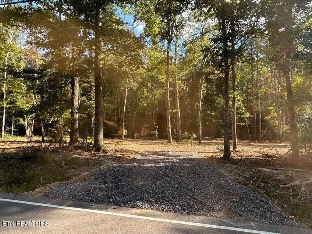 3 Pleasant Hill Ten Mile TN 37880