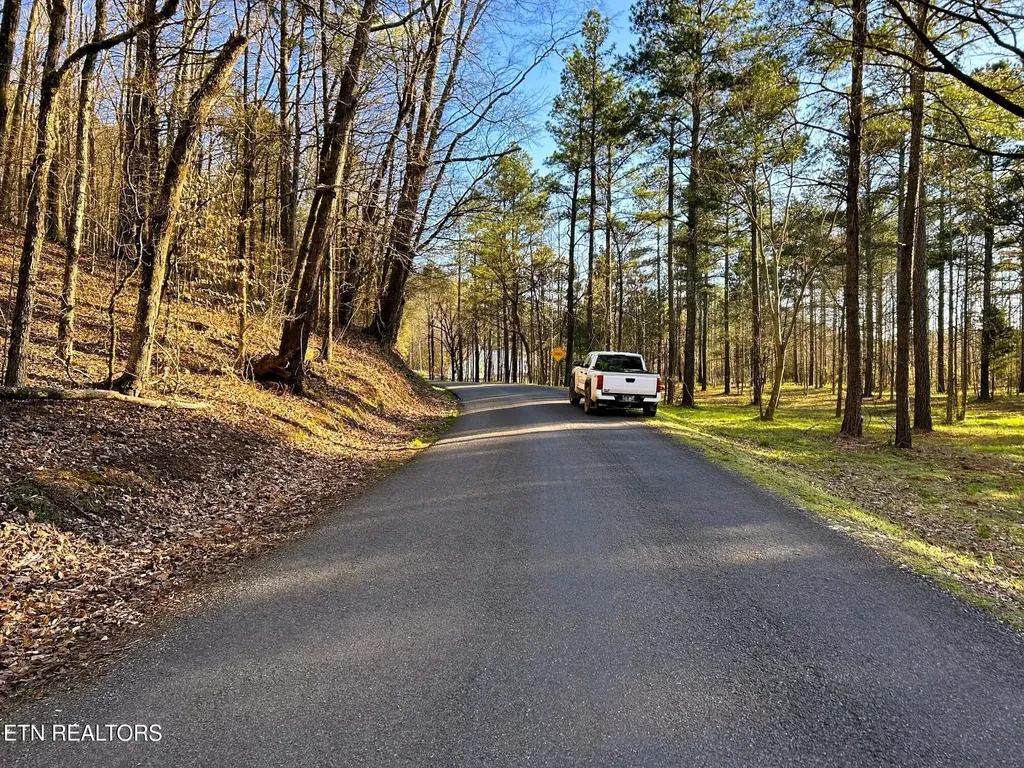 4 County Road 950 Calhoun TN 37309