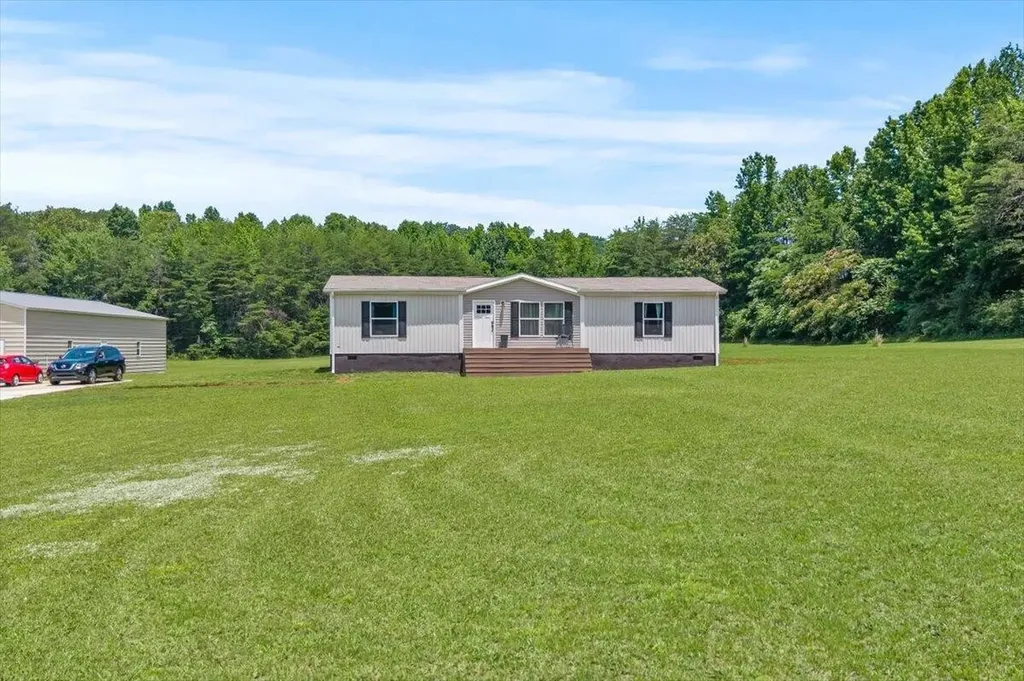 461 County Road 442 Athens TN 37303