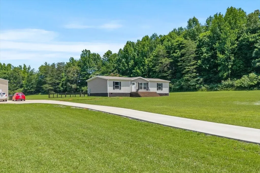 461 County Road 442 Athens TN 37303
