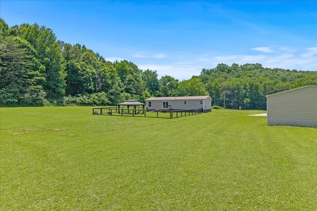 461 County Road 442 Athens TN 37303