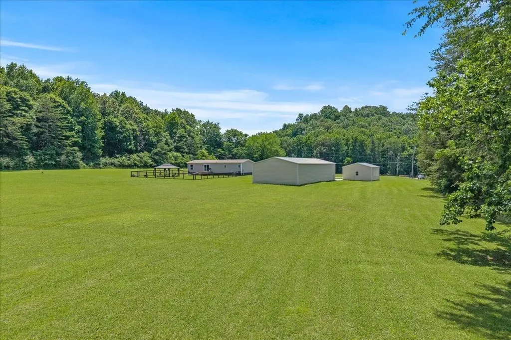 461 County Road 442 Athens TN 37303