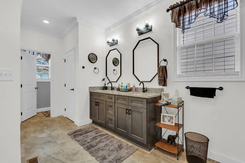 18 Faith Rae Boulevard Morrison TN 37357