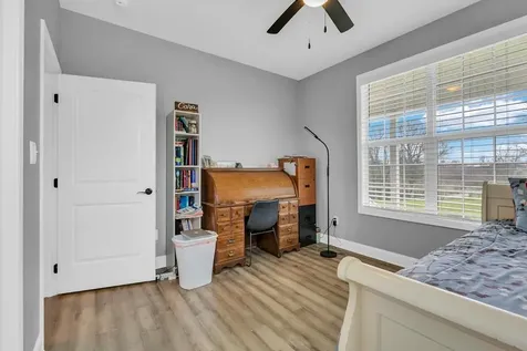 18 Faith Rae Boulevard Morrison TN 37357
