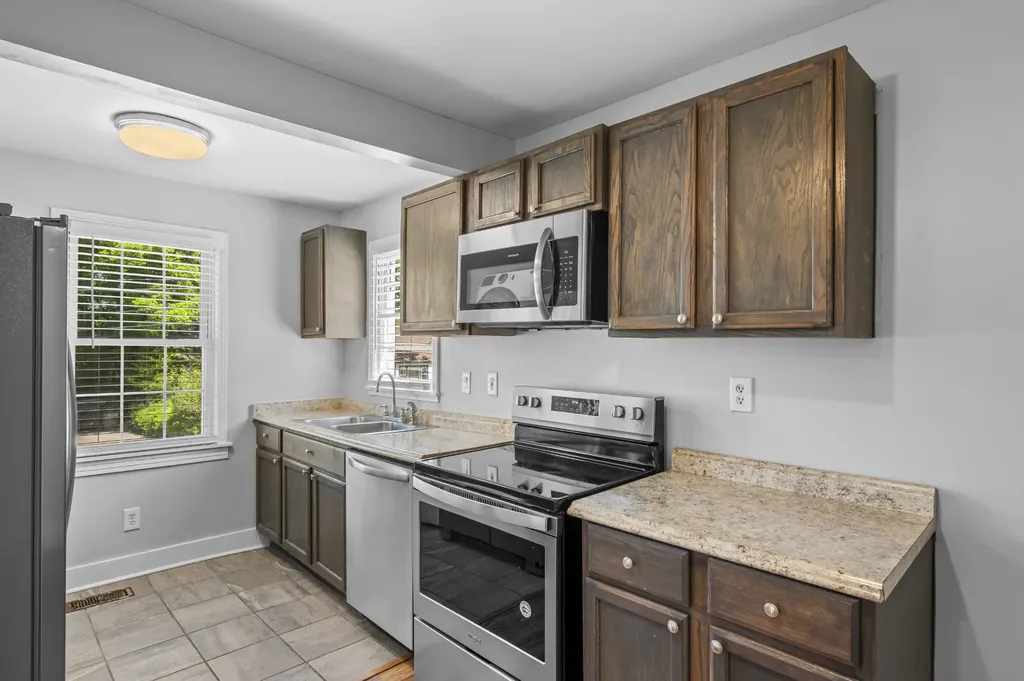 2405 Eden Street Nashville TN 37208