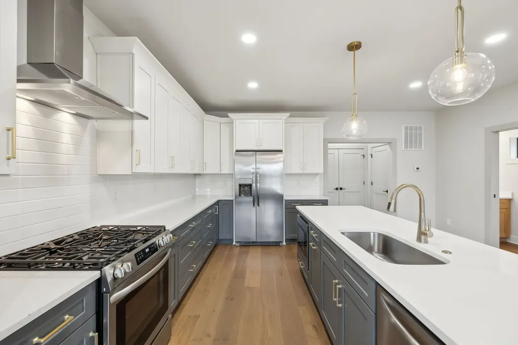 2719 Batavia Street Nashville TN 37208