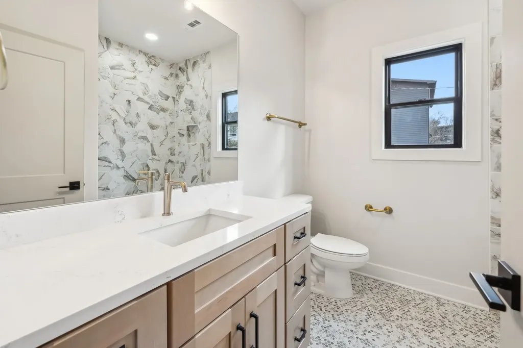 2719 Batavia Street Nashville TN 37208