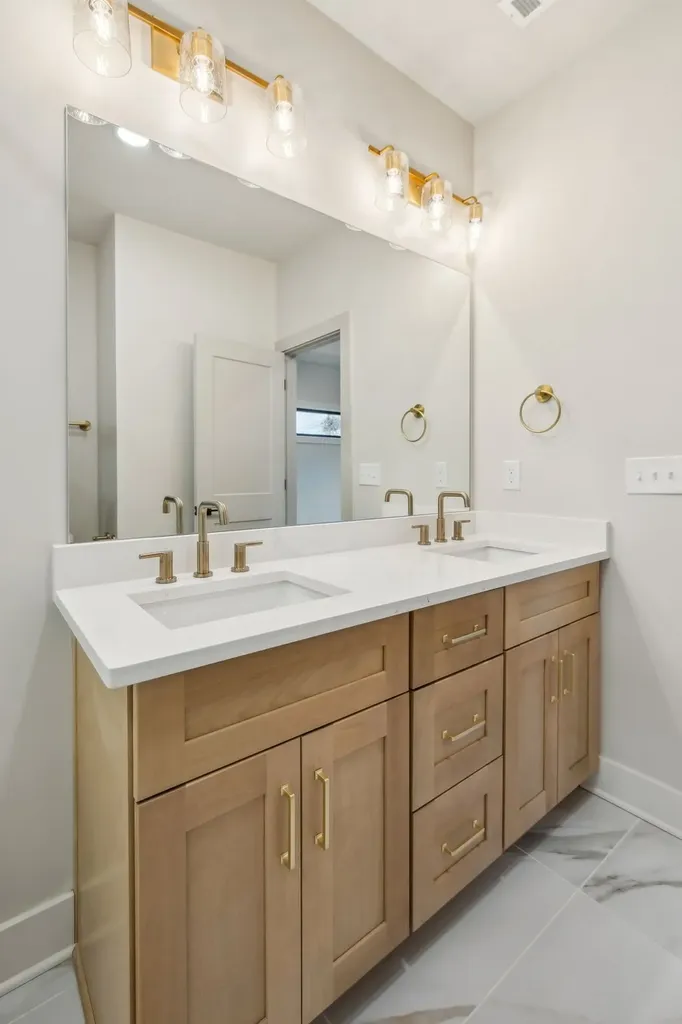 2719 Batavia Street Nashville TN 37208
