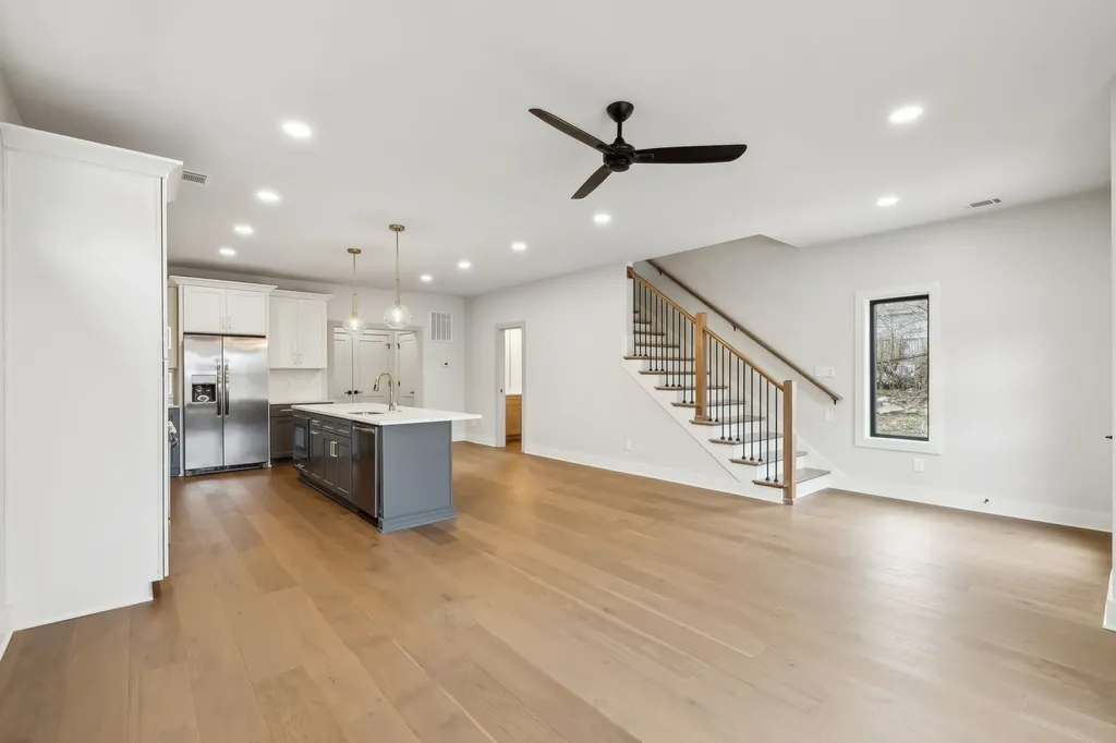2719 Batavia Street Nashville TN 37208