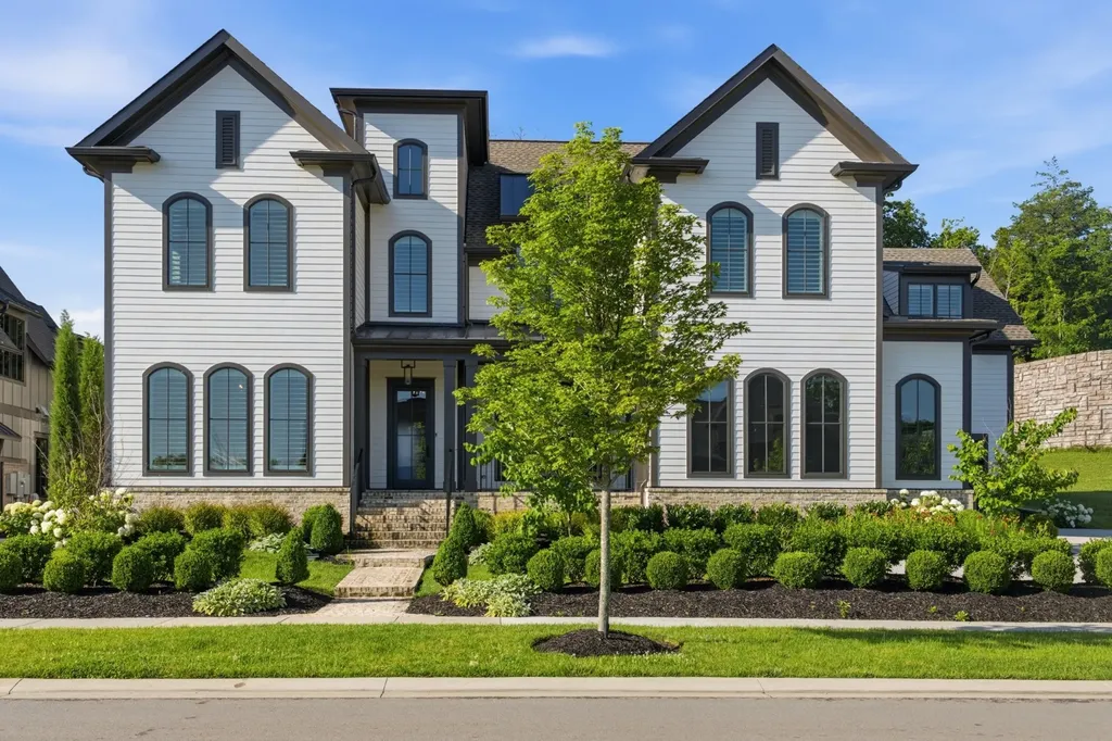 8068 Heirloom Boulevard College Grove TN 37046