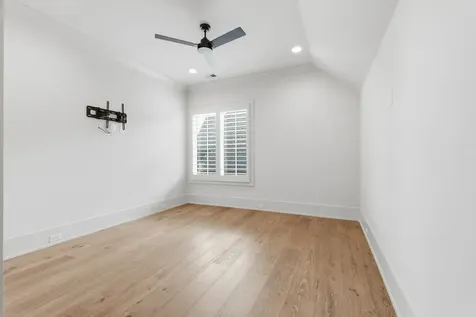 8068 Heirloom Boulevard College Grove TN 37046