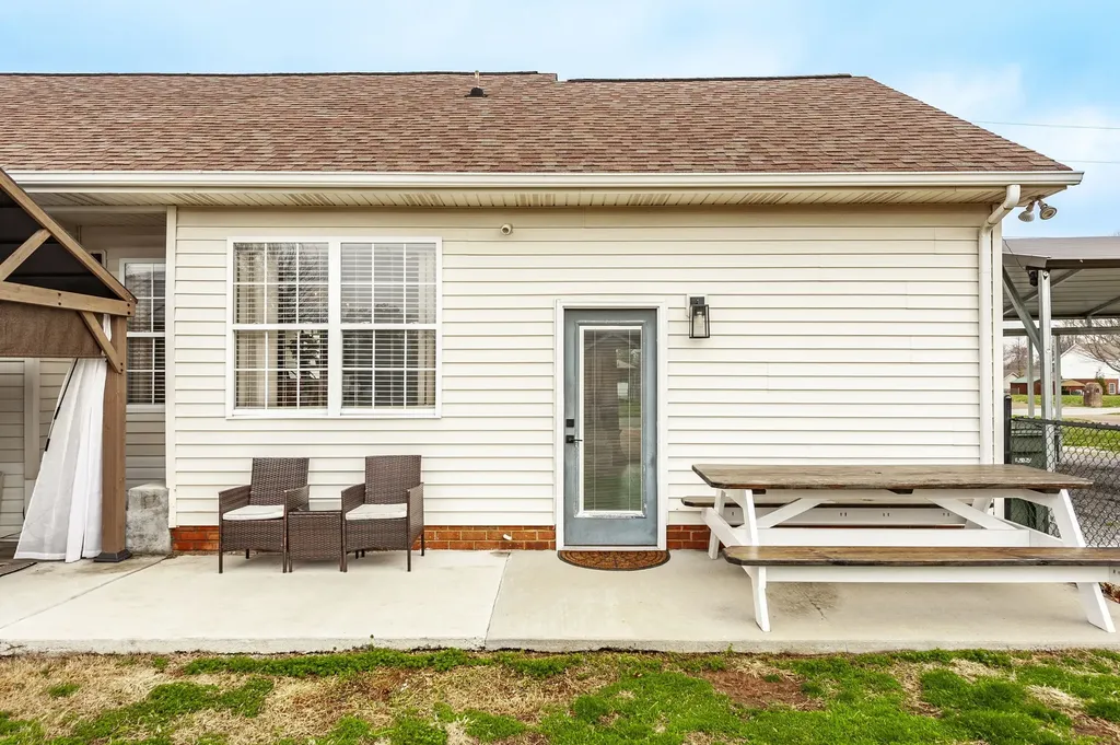 123 Megann Drive Portland TN 37148