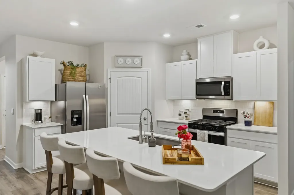6887 Japonica Lane White House TN 37188