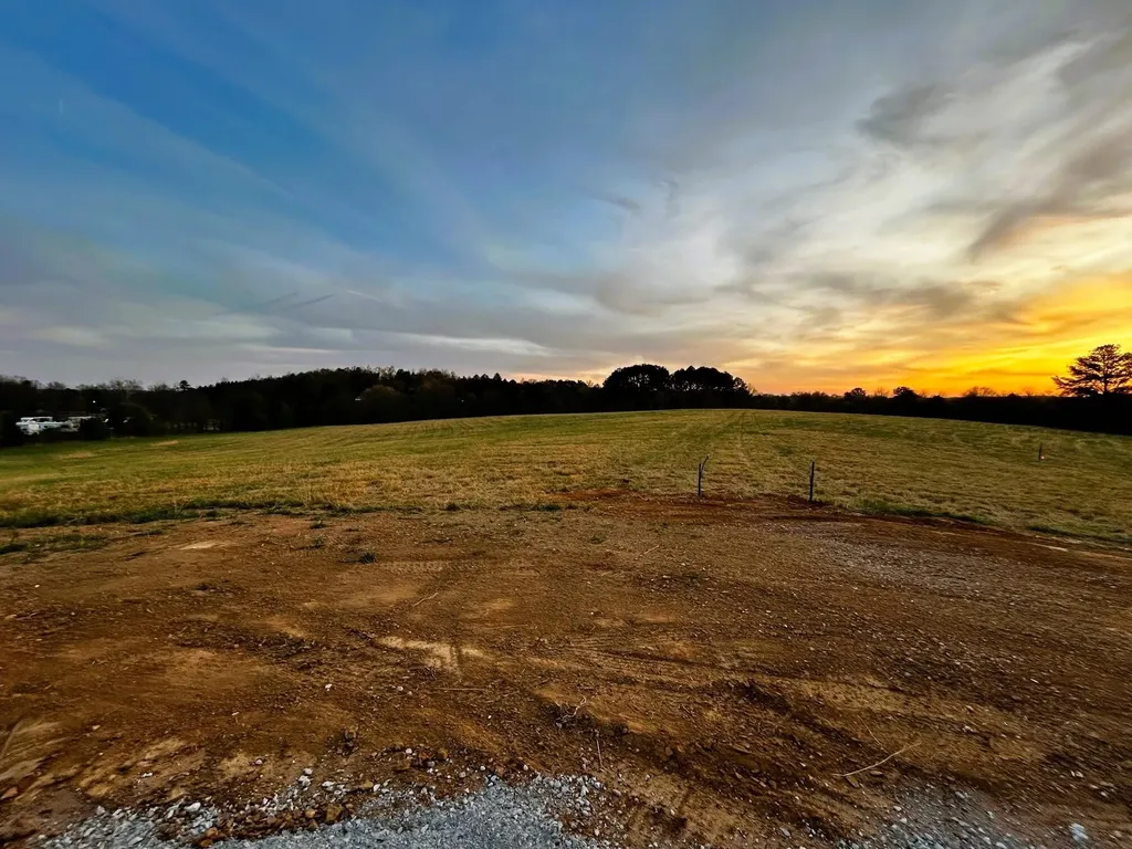 3 Lamontville Road Decatur TN 37322