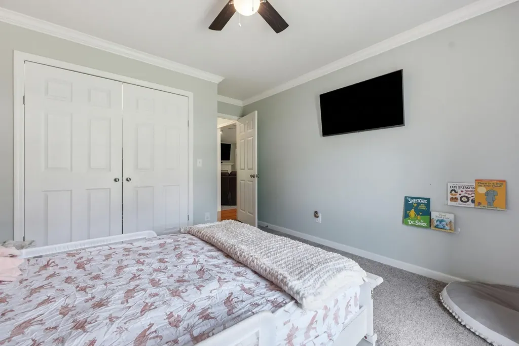 10204 Nissi Way Soddy Daisy TN 37379