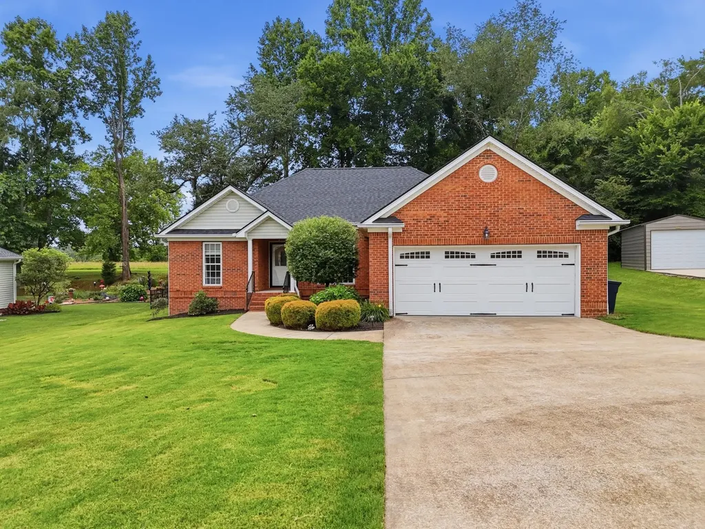 10204 Nissi Way Soddy Daisy TN 37379