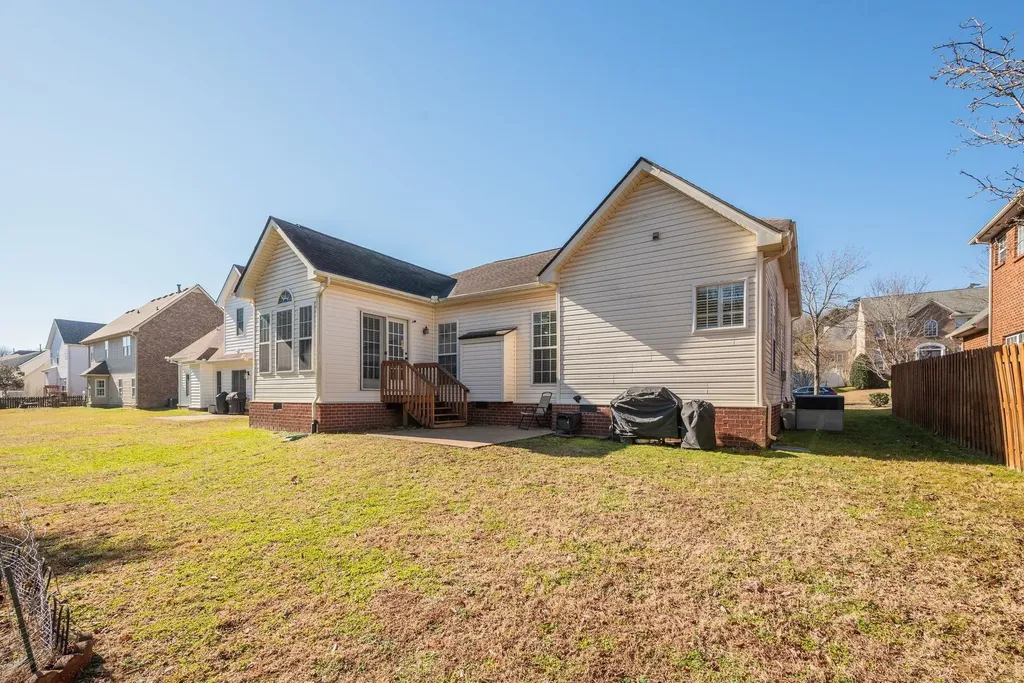 6944 Sunnywood Drive Nashville TN 37211