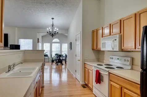 6944 Sunnywood Drive Nashville TN 37211