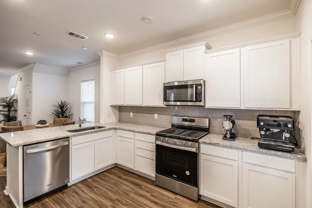405 Brook Avenue White House TN 37188