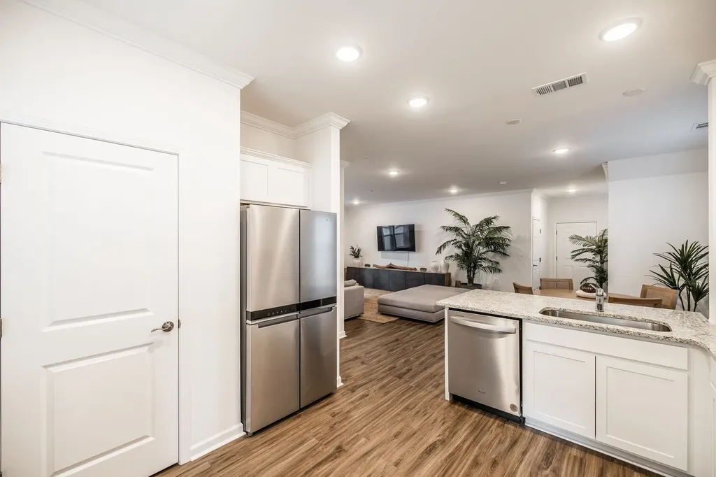 405 Brook Avenue White House TN 37188