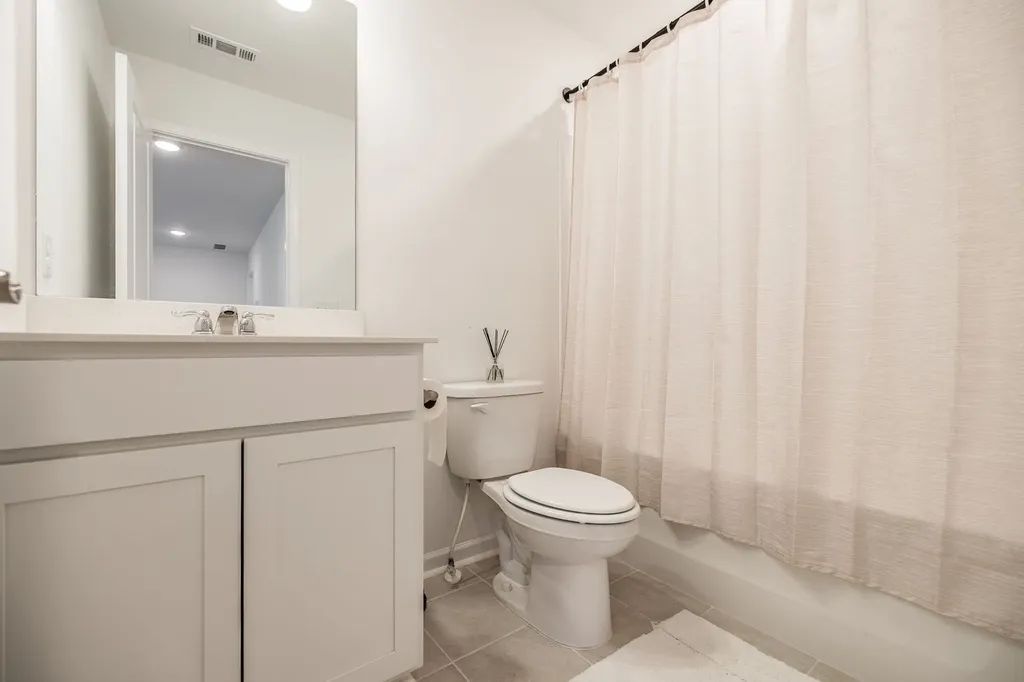 405 Brook Avenue White House TN 37188
