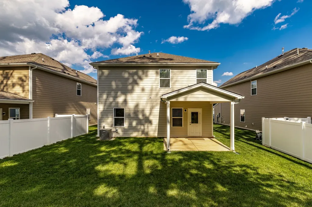 405 Brook Avenue White House TN 37188