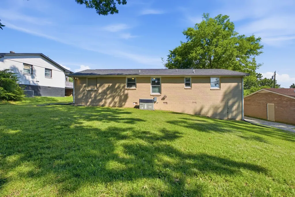 311 Janette Avenue Goodlettsville TN 37072