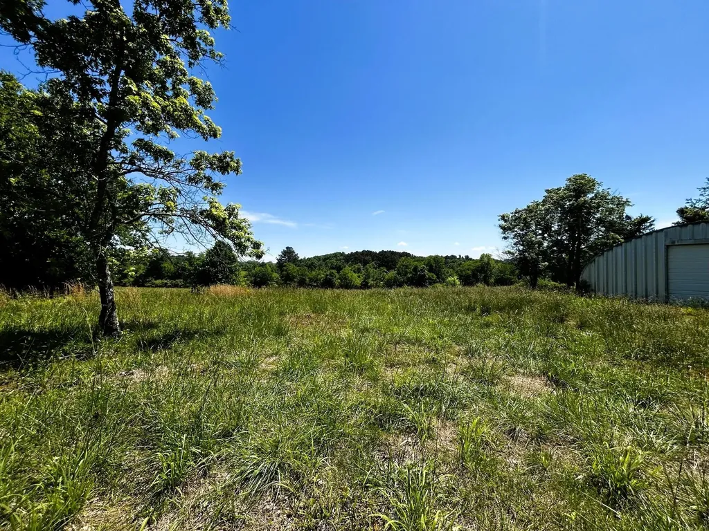 573 S Judd Road Decatur TN 37322