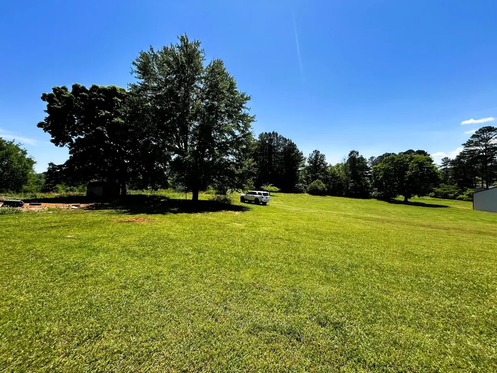 573 S Judd Road Decatur TN 37322