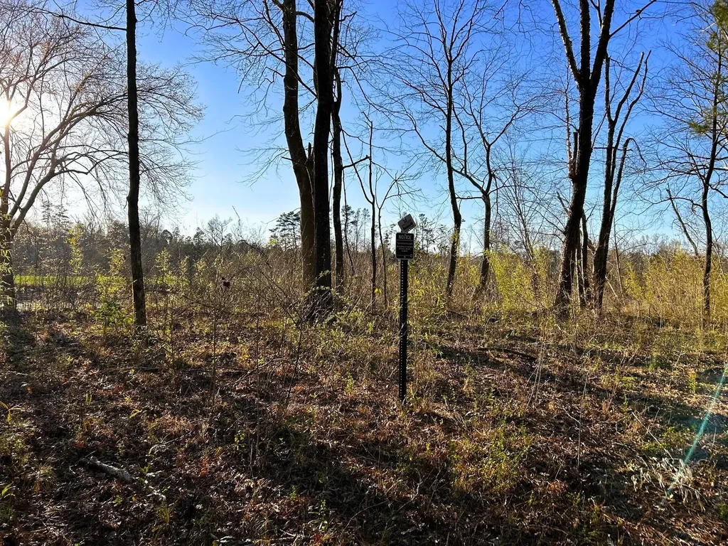 4 County Road 950 Calhoun TN 37309
