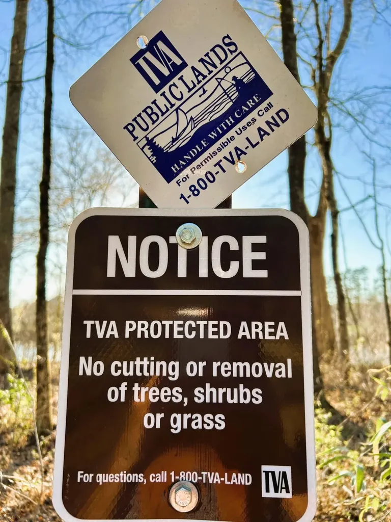 4 County Road 950 Calhoun TN 37309