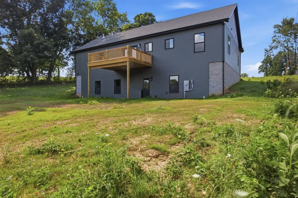 1496 Jones Creek Road Dickson TN 37055