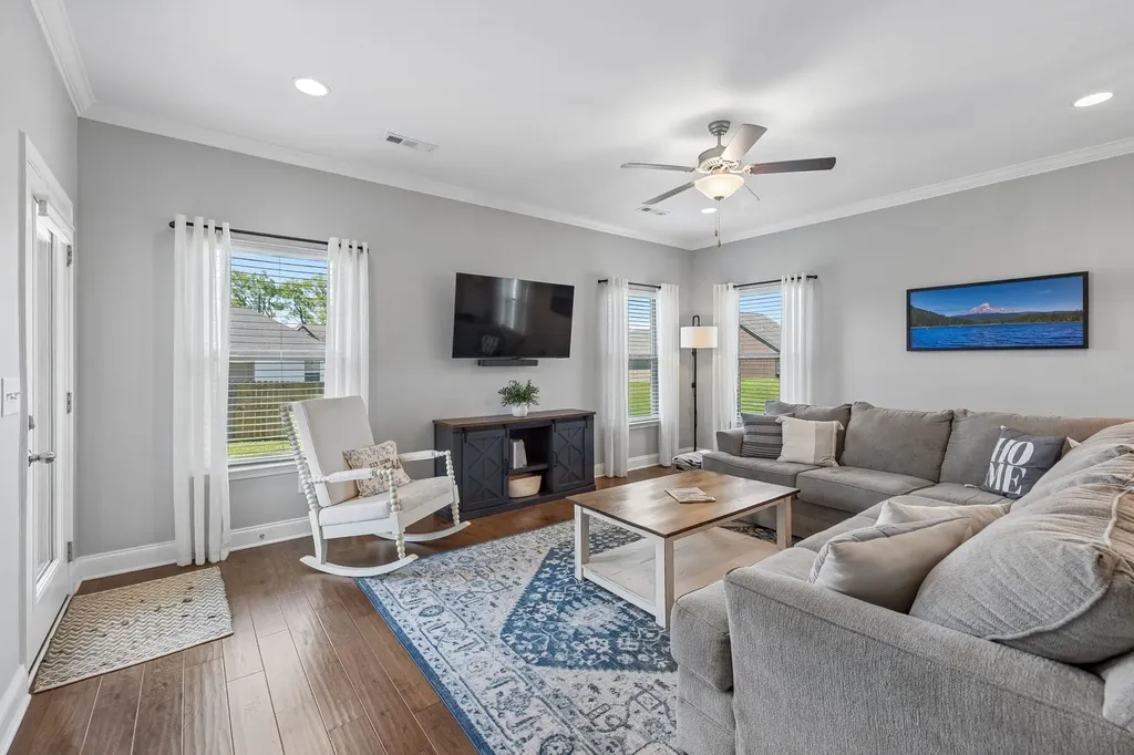 1009 Laurelwood Drive Gallatin TN 37066