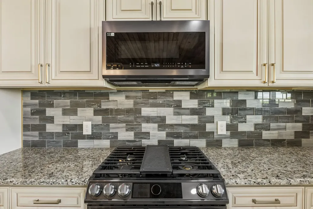 136 Summer Lake Drive Summertown TN 38483