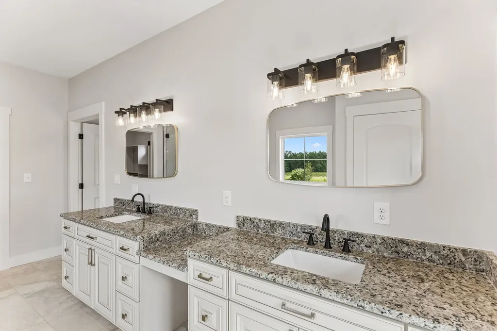 136 Summer Lake Drive Summertown TN 38483