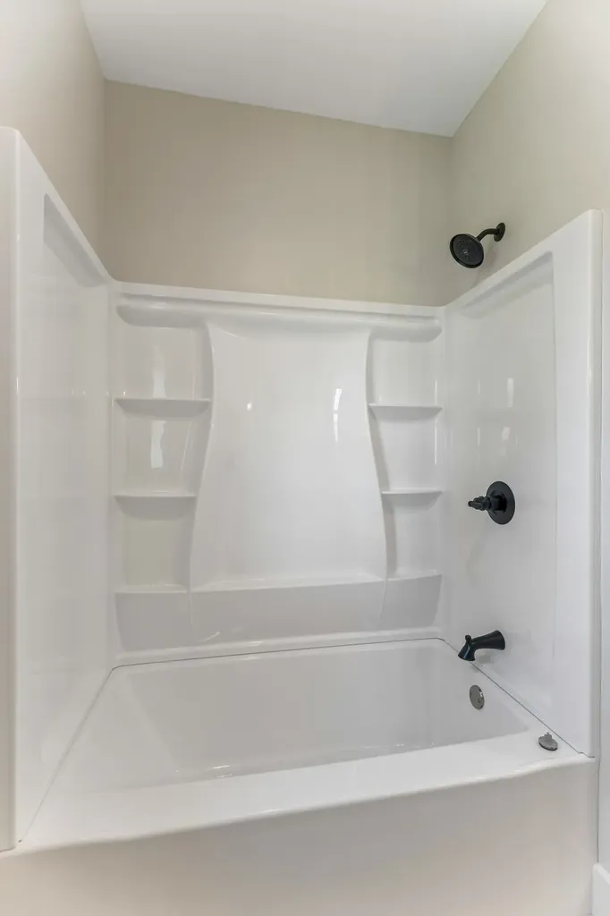 136 Summer Lake Drive Summertown TN 38483